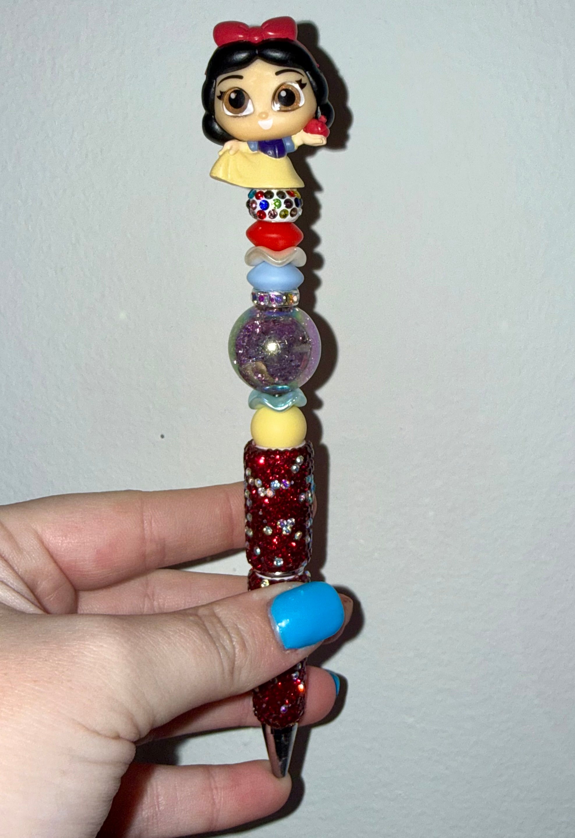 Snow White Pen